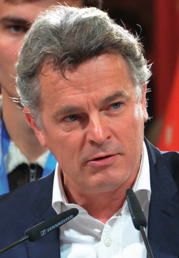 Portrait officiel de Fabien Roussel